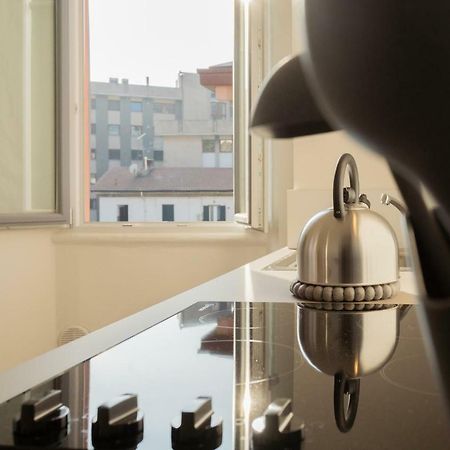 The Little Prince Apartment By Rent All Como Ngoại thất bức ảnh