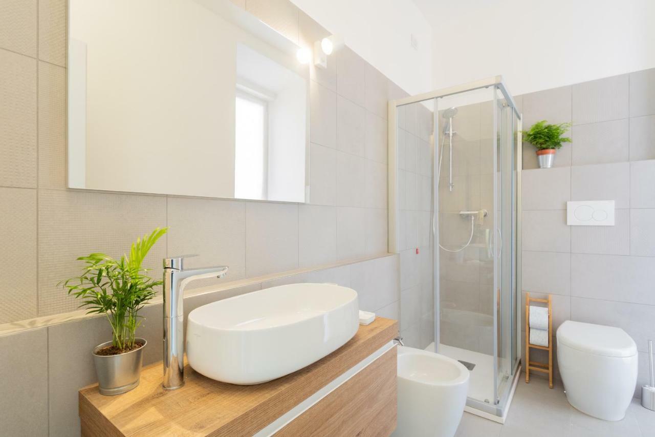 The Little Prince Apartment By Rent All Como Ngoại thất bức ảnh